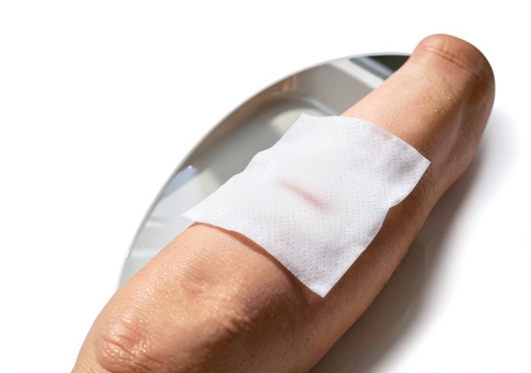 AOSI Sterile Non-Woven Gauze Pads 4‑Ply 4x4in 60 Pack Wound Dressing-2